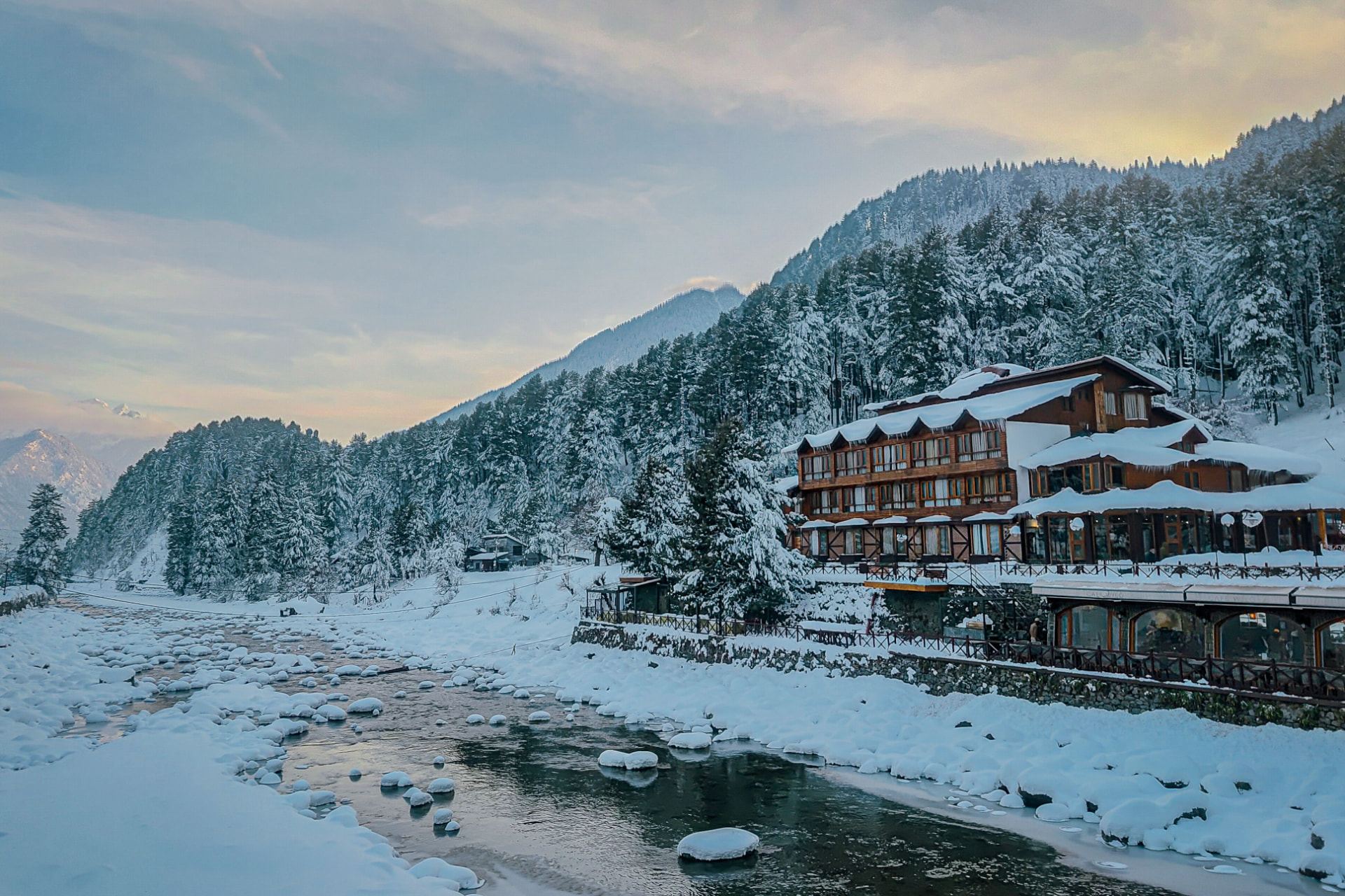Kashmir Special Package